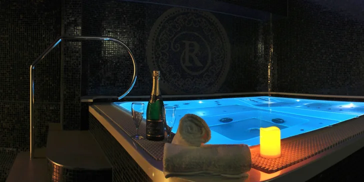 60 nebo 120 min. privátního wellness i se sektem či romantickou výzdobou