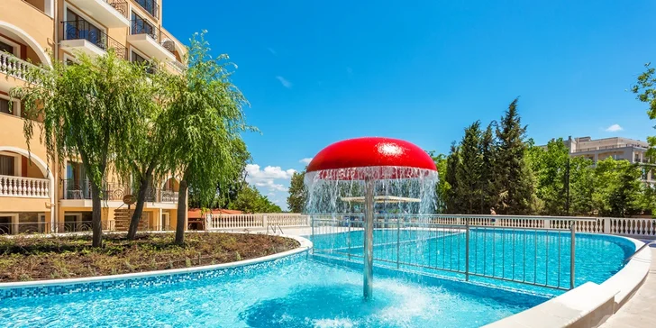 Letovisko Pomorie: 4* hotel u pláže, bazény a all inclusive i jezero s léčivým bahnem