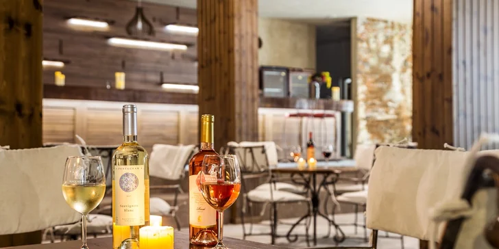 Letovisko Pomorie: 4* hotel u pláže, bazény a all inclusive i jezero s léčivým bahnem