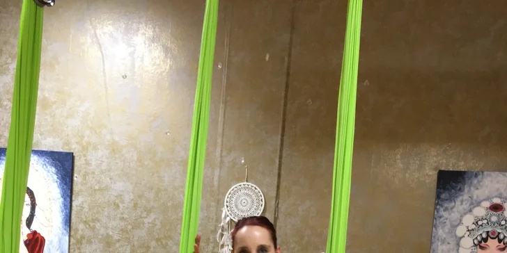 Přijďte tančit a létat zároveň: 1-10 vstupů na Aerial hammock dance