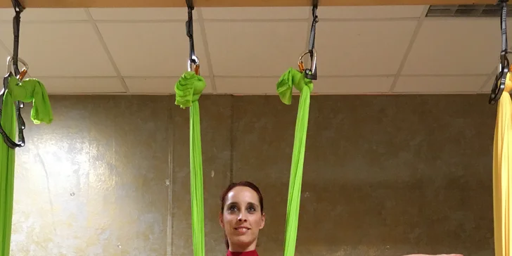 Přijďte tančit a létat zároveň: 1-10 vstupů na Aerial hammock dance