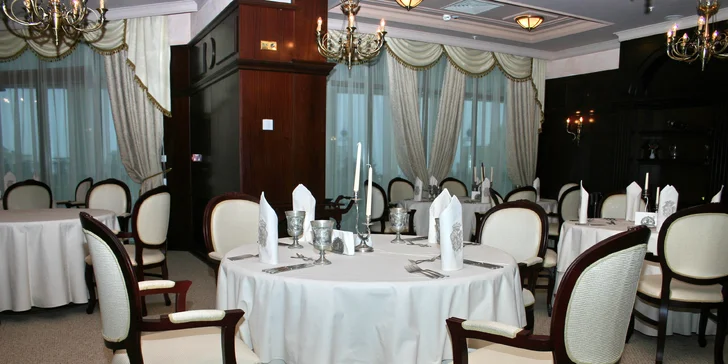Koupání i rodinná pohoda kousek od Burgasu. 5* plážový resort s all inclusive