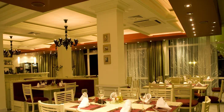 Koupání i rodinná pohoda kousek od Burgasu. 5* plážový resort s all inclusive