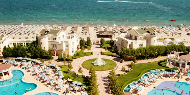 Koupání i rodinná pohoda kousek od Burgasu. 5* plážový resort s all inclusive