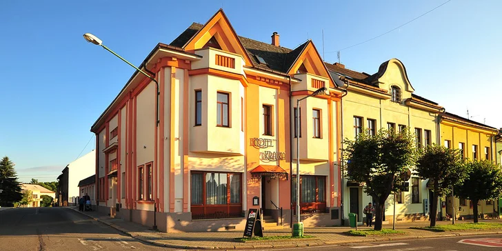 Pobyt pro dva v Hotelu Krajka**** – apartmán Deluxe a snídaně