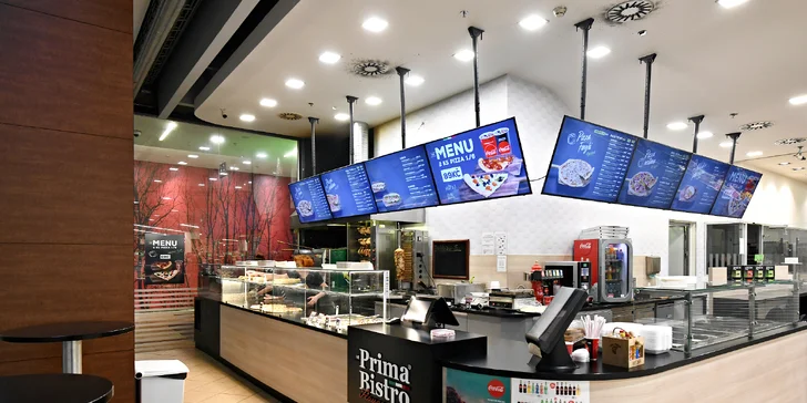 Jedna nebo dvě pizzy o průměru 32 či 42 cm podle výběru z 16 druhů