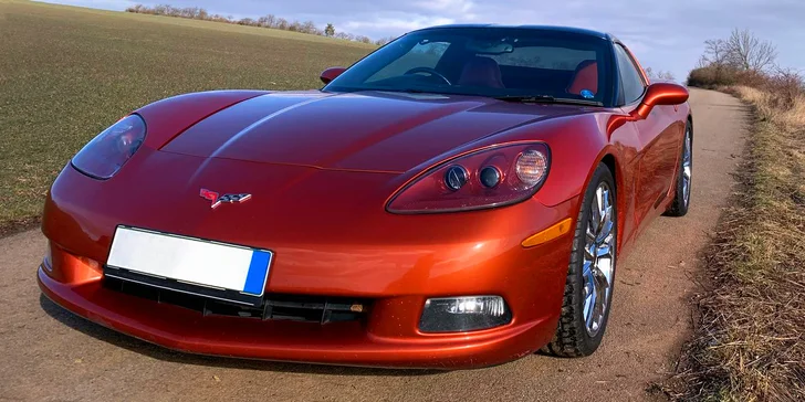 Za volantem žihadla: zapůjčení Chevroletu Corvette na 30 min. až 12 hod.