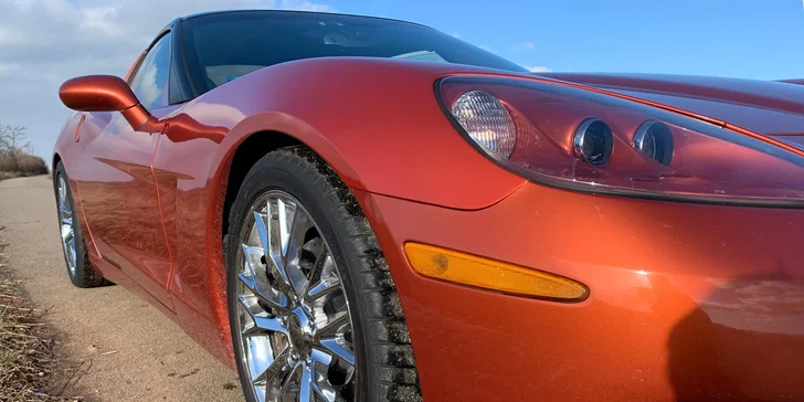 Za volantem žihadla: zapůjčení Chevroletu Corvette na 30 min. až 12 hod.