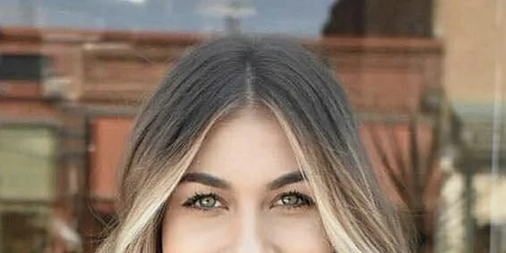 Střih nebo i kombinované barvení (ombré, melír, balayage) pro všechny délky vlasů