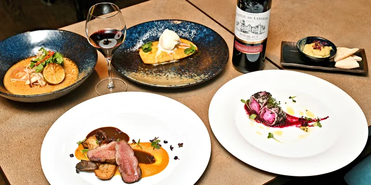 Degustační menu v kosmopolitní restauraci: s masem či vegetariánské i s vinným párováním