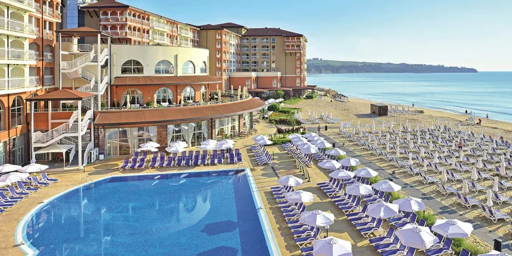 4* resort u nekonečné pláže letoviska Obzor, moderní aquapark i all inclusive