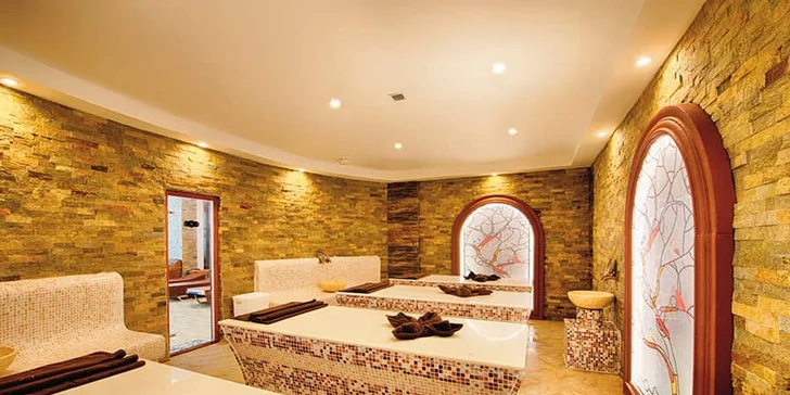 Bydlení u pláže i výhled na moře. 4* hotel s all inclusive v srdci Obzoru