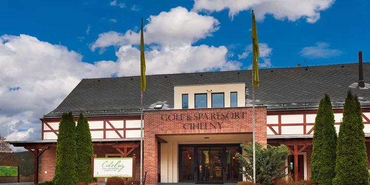Pobyt v golfovém resortu v Karlových Varech: polopenze, neomezený wellness i masáž