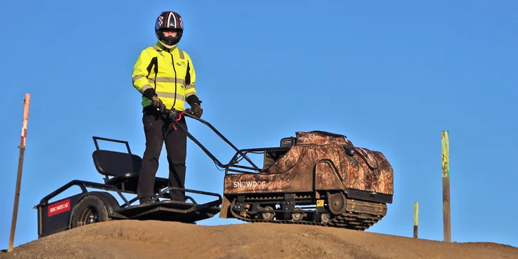 Kombinace čtyřkolky a sněžného skútru: 15 nebo 30 min. jízdy v terénu na transportu Snowdog