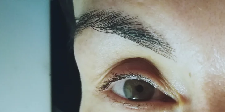 Výživa a zatočení řas: revoluční technika lash lifting a lash botox