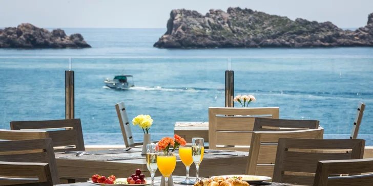Hotel v Dubrovníku přímo u pláže. 4* komfort, skvělé jídlo i možnost wellness