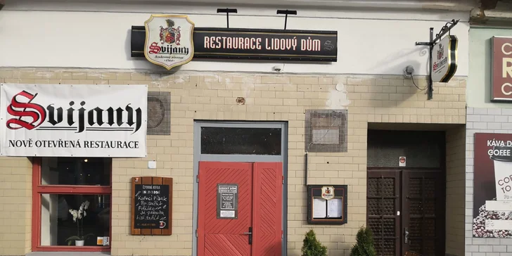 Dobrota s sebou: hlavní chod a polévka z poledního menu v restauraci Lidový dům