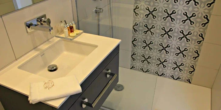 Hotel v Dubrovníku přímo u pláže. 4* komfort, skvělé jídlo i možnost wellness