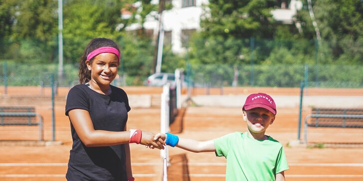 Letní 5denní příměstský tábor s tenisem v Praze pro děti ve věku 4–15 let