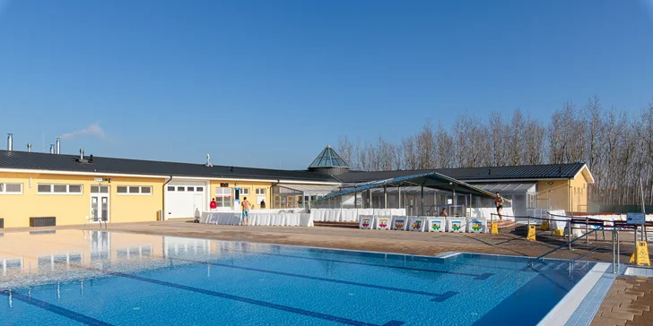 Vstupy na termální koupaliště Nesvady: 2–4 hodiny skvělé relaxace