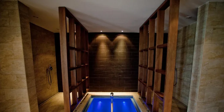 Dovolená u Zadaru pro celou rodinu. 4*+ hotel s dětským zábavním parkem