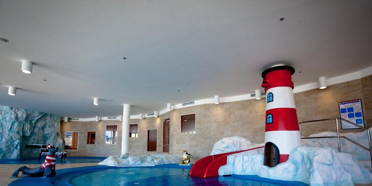 Dovolená u Zadaru pro celou rodinu. 4*+ hotel s dětským zábavním parkem