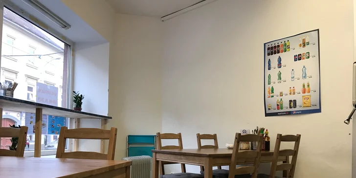 Pochutnejte si na sushi v srdci Brna: 24–38 ks v bistru s otevřenou kuchyní