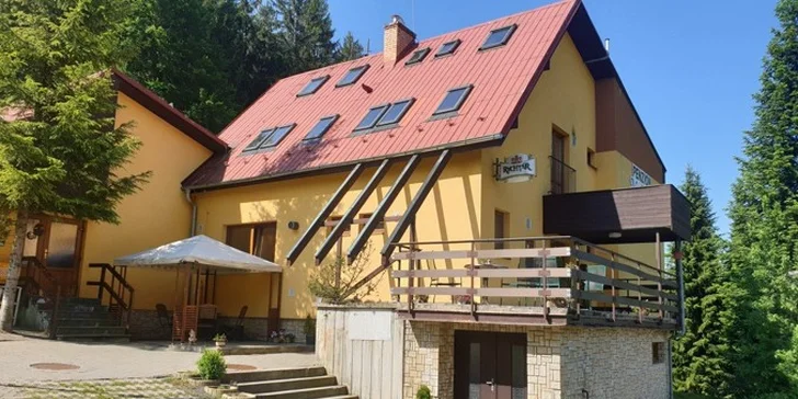 Za výlety a odpočinkem do malebných Beskyd s polopenzí a saunou