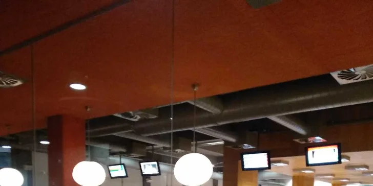 Zábavný večer: 60 min. bowlingu na profi dráze a 4 velká piva Švec 10°