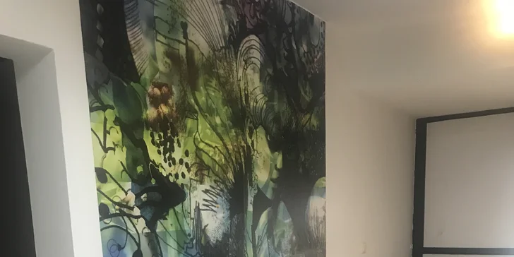Střih nebo i klasické či kombinované barvení (ombré, balayage) pro všechny délky vlasů