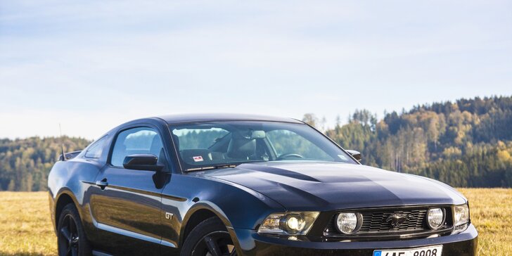 Sešlápněte plyn Fordu Mustang GT: zapůjčení na 60 minut, 24 hodin i víkend