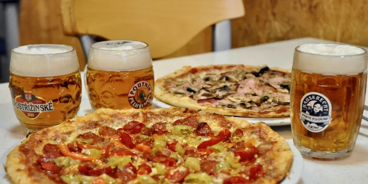 2 klasické pizzy nebo 1 velká: výběr z celého jídelního lístku