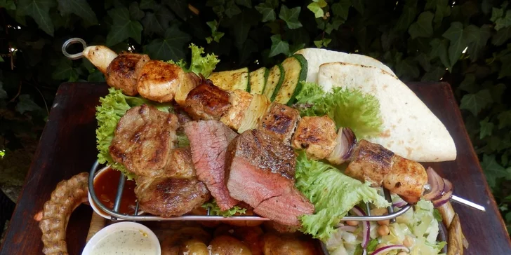Masová hostina Pangea (800 g) v Pravěku pro 2-4 osoby