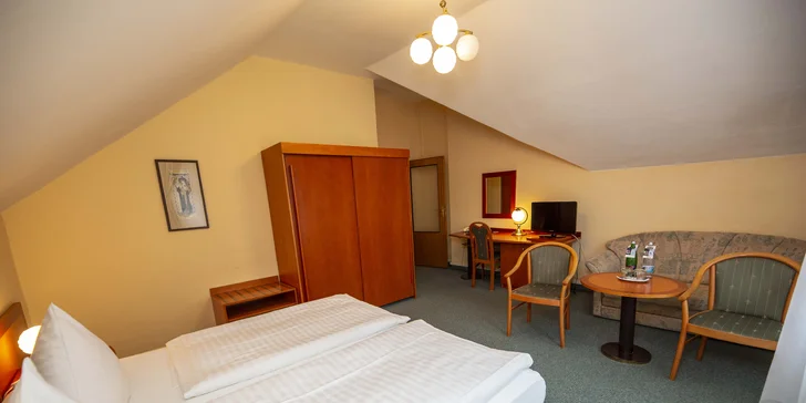 Relax v Mariánských Lázních: polopenze, wellness procedury a bazén