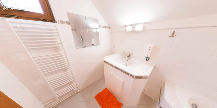 Pobyt v Karlových Varech: penzion se snídaní či polopenzí i možnost wellness