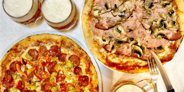 2 klasické pizzy nebo 1 velká: výběr z celého jídelního lístku