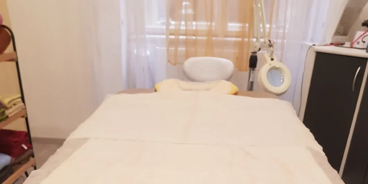Hydratační jogurtová péče pro pleť s probiotiky a růžovým olejem