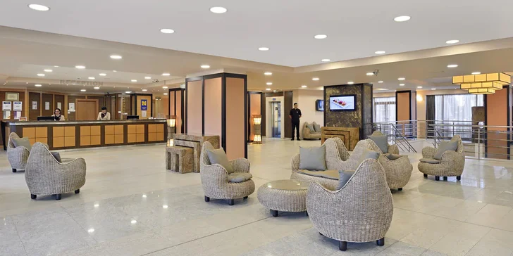 Do Nesebaru nejen s dětmi: 4* hotel s aquaparkem, all inclusive i možností wellness