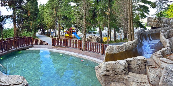 Do Nesebaru nejen s dětmi: 4* hotel s aquaparkem, all inclusive i možností wellness