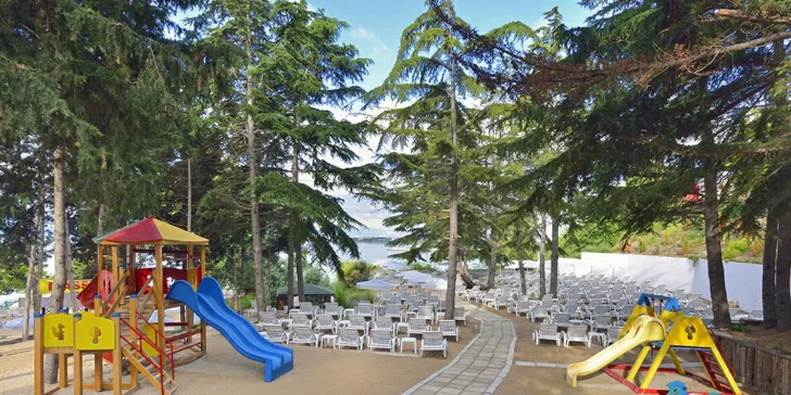 Do Nesebaru nejen s dětmi: 4* hotel s aquaparkem, all inclusive i možností wellness