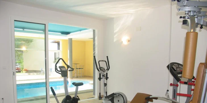 Až 7 nocí v Chorvatsku pro páry i rodiny: šumění Jadranu, krásy Dalmácie a apartmány 5 minut od pláže