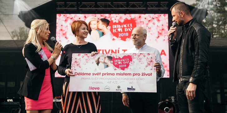 DERMACOL LOVE DAY v Grébovce: balíček s dárky, zábava a vystoupení Dary Rolins