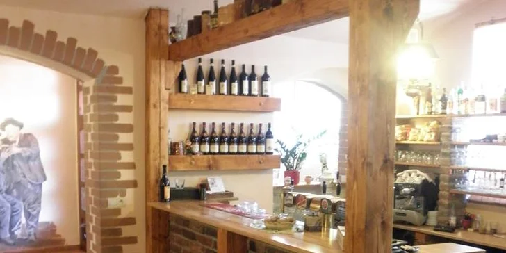 Půlkilový tatarský biftek a hromada topinek