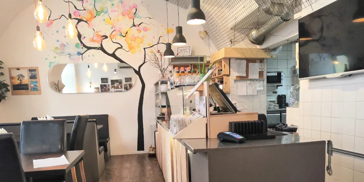 Havajský hit: poke bowl menu s lososem i krevetami, 2 předkrmy a pití pro 1 či 2 os.