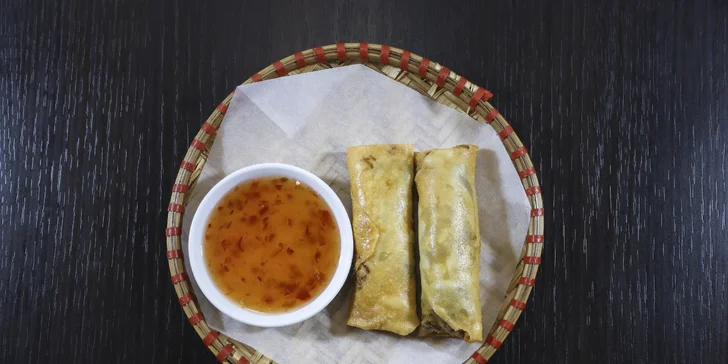 Havajský hit: poke bowl menu s lososem i krevetami, 2 předkrmy a pití pro 1 či 2 os.