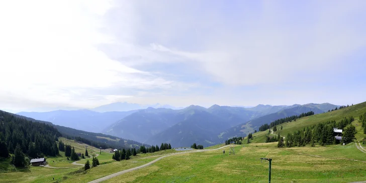 Za pěšími i cyklovýlety do rakouských Alp: hotel s all inclusive a saunou
