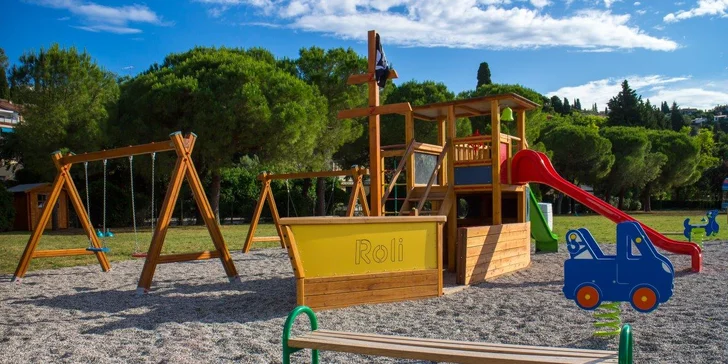Pobyt u moře ve slovinském městě Portorož: zrekonstruovaný 4* hotel, polopenze a vodní park