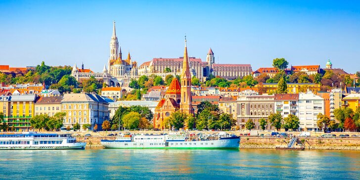 Metropole na Dunaji: doprava busem a lodí, 2 noci s polopenzí, památky i koupání v lázních