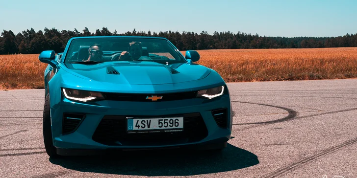 Jízda v Chevroletu Camaro Convertible: spolujízda, řízení i zapůjčení
