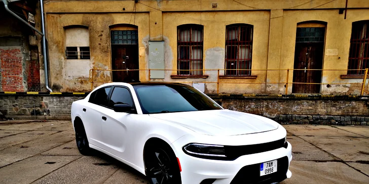 Superjízda v Dodge Charger na 15–60 minut včetně paliva